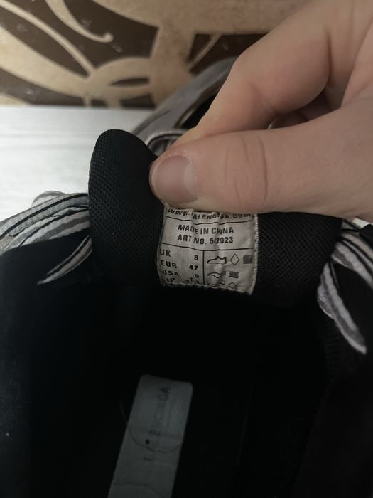 balenciaga track 1 с подсветкой
