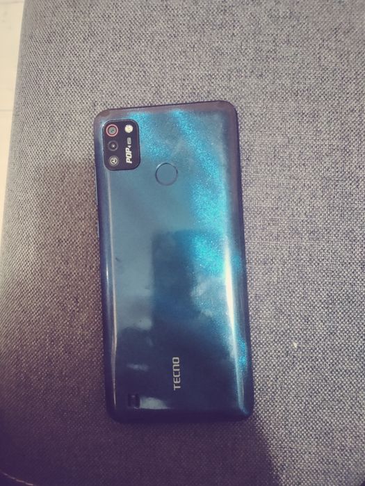 TECno продається про на запчастини про поміняти екран