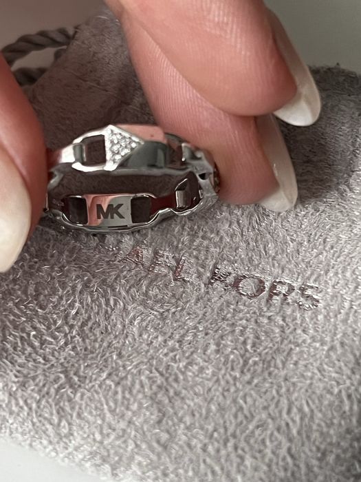 Anel Michael Kors