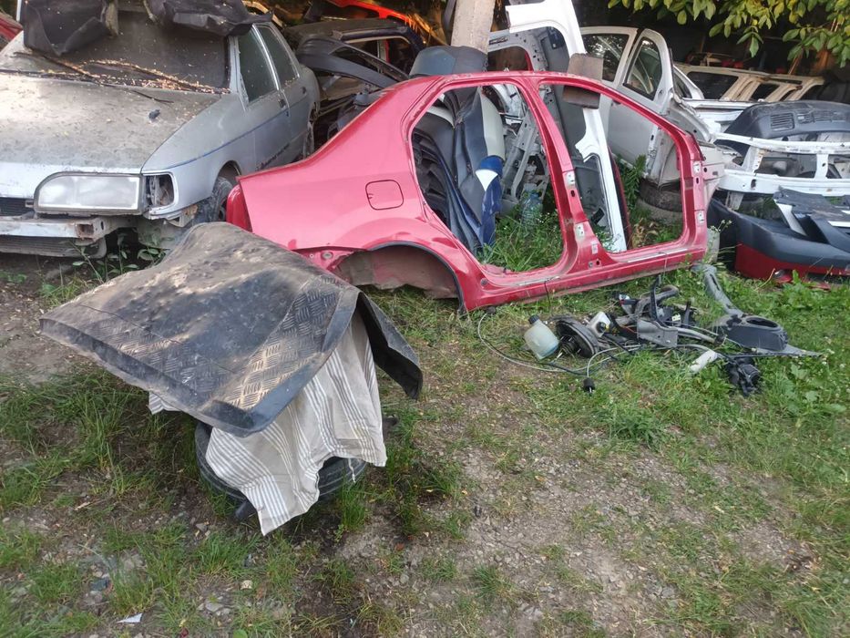 Дверь (Универсал) Dacia Logan MCV 06-12 (Дачя ) solenza sandero