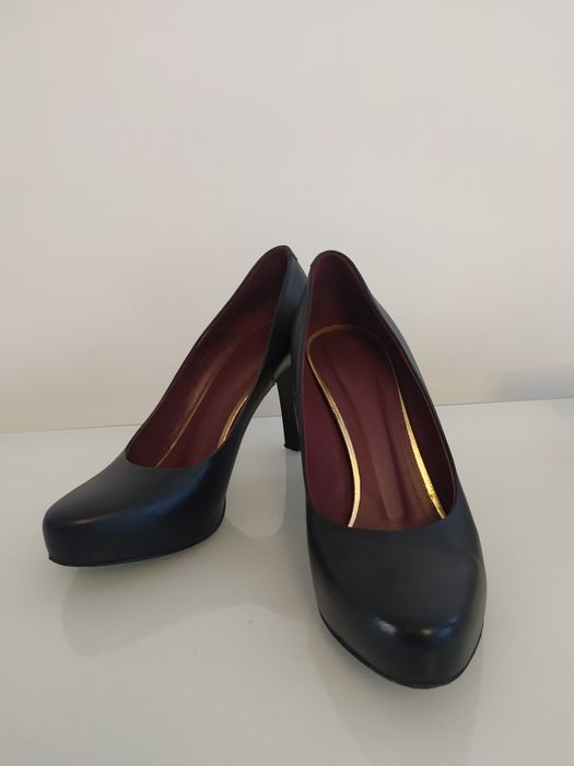 Czółenka Gino Rossi 37