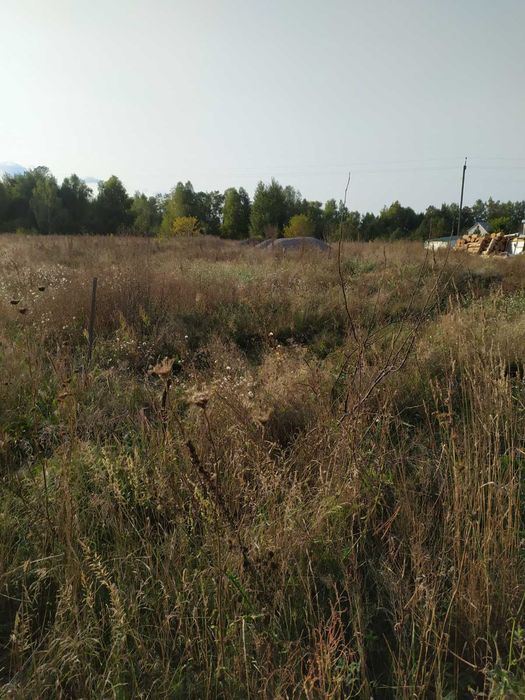 Продам земельну ділянку під забудову 0.25 га.