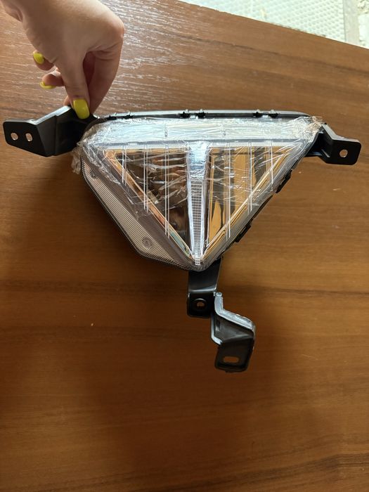 Передній лівий поворотник Elantra 2019-2022