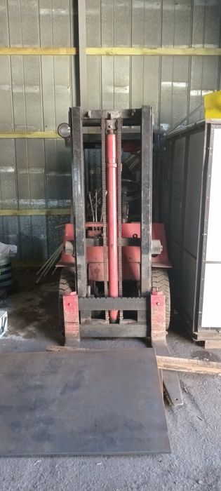 Продам погрузчик балканкар