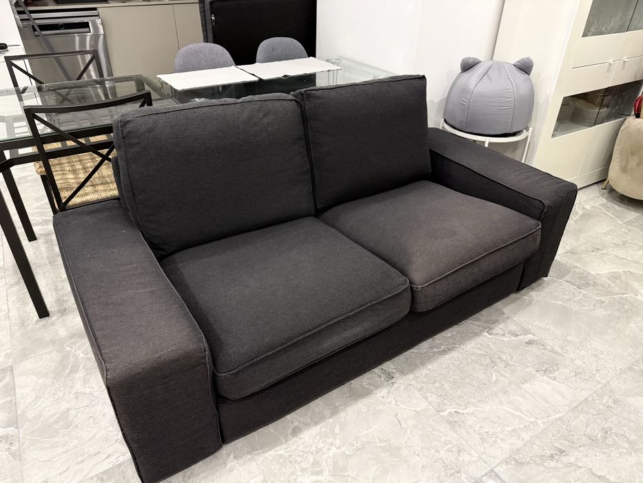 Sofa Kivik IKEA 2 lugares