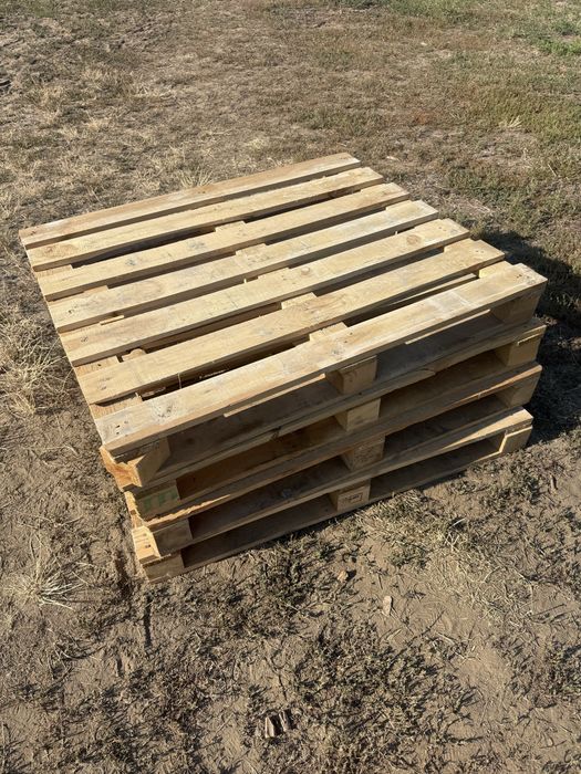 Піддони 1х1.15м