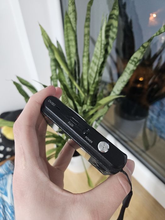 Samsung DV90 | Aparat kompaktowy | Z ładowarką | Stan dobry