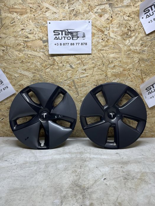 Ковпаки Tesla model 3