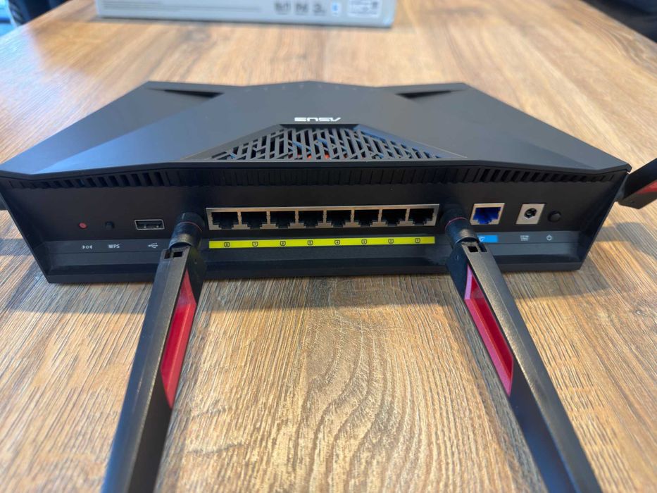Sprzedam router ASUS RT-AC88U