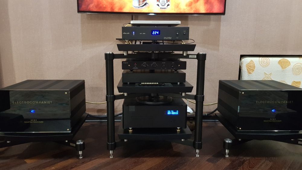 Стойка TRIA X-rack под HI-FI и  HI-END аппаратуру
