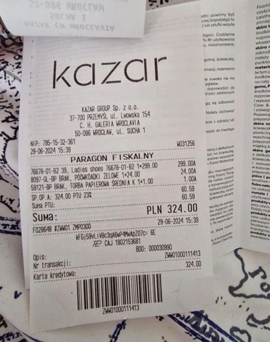 Nowe sandałki na szpilce Kazar, rozm. 39, kość słoniowa