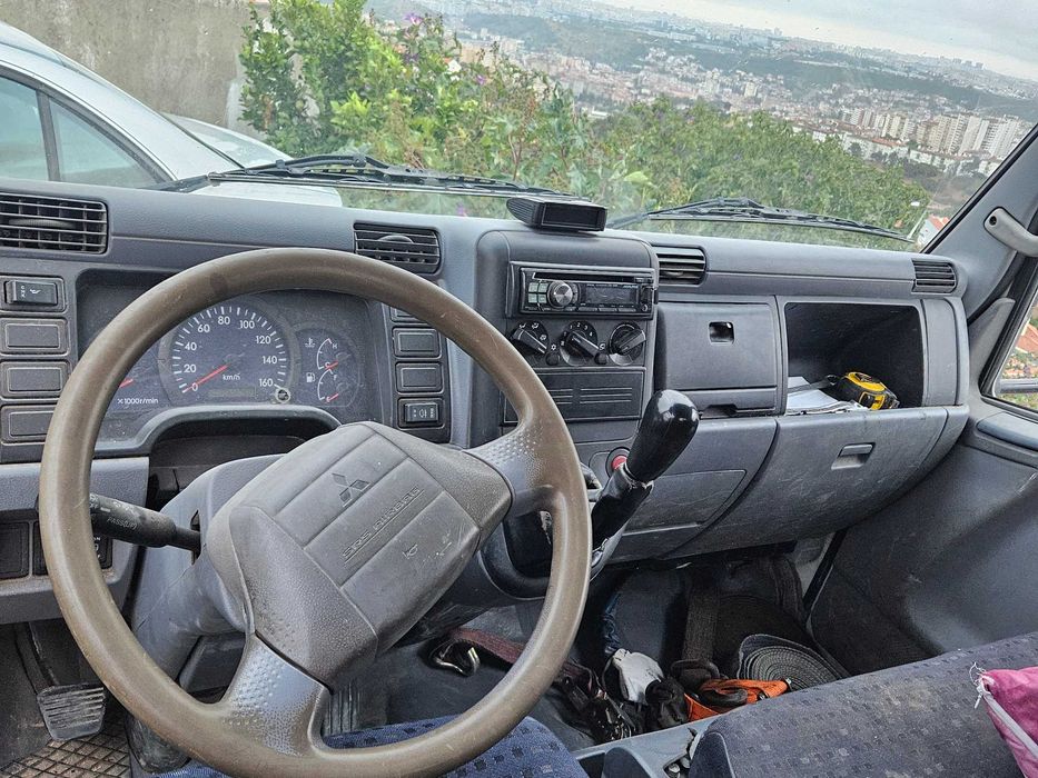 Mitsubishi fuso basculante