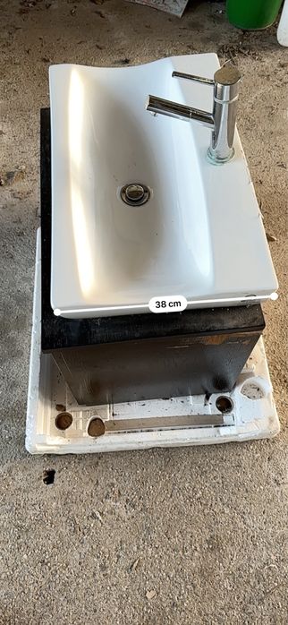 Lavatório pousar bathco Sardinero 61x37cm