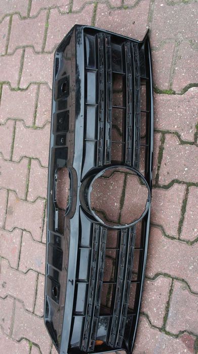VW Amarok Grill przedni