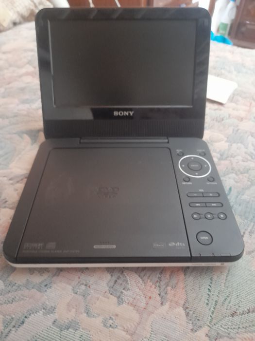 Dvd portatel em bom estado