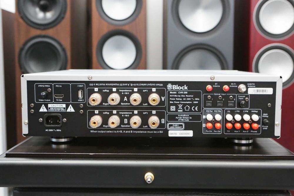 Block CVR-200 all-in-one wzmacniacz odtwarzacz CD tuner