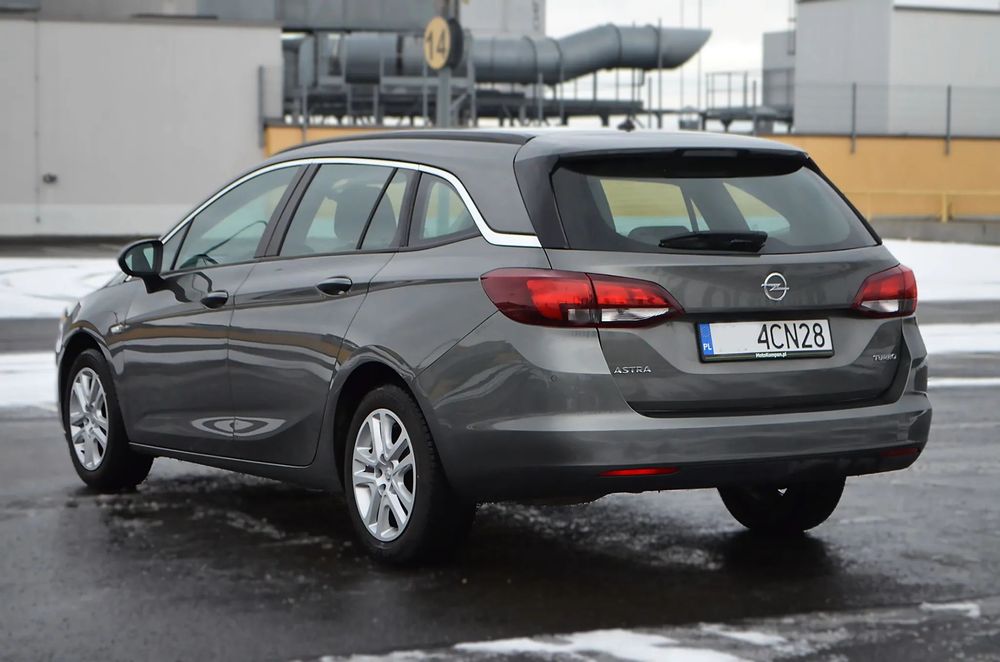 Opel Astra Salon POLSKA  1,4T serwisowany - PIERWSZY właściciel