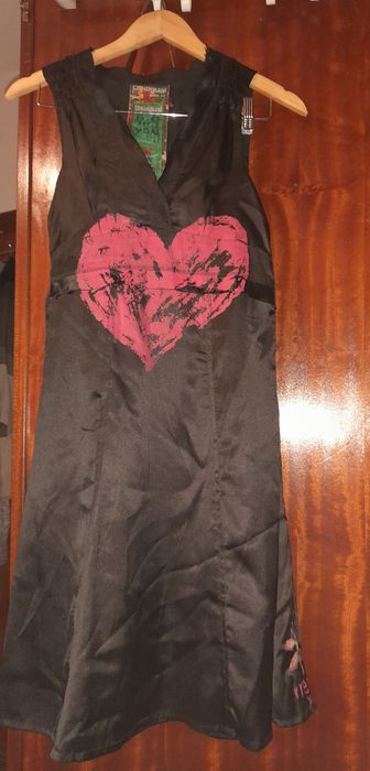 Vestidos armani jeans e desigual