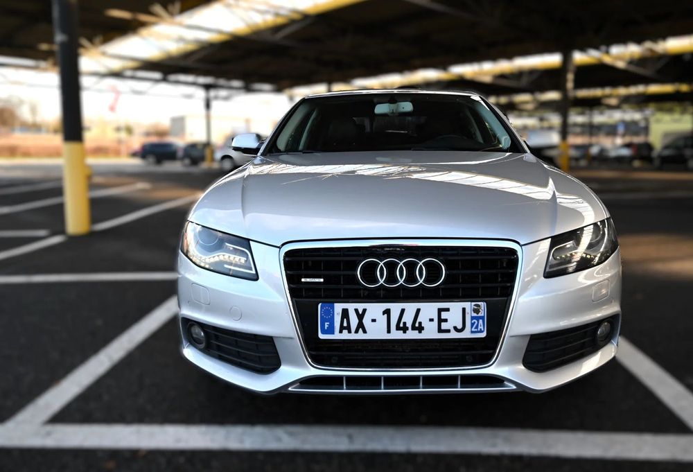 Audi A4 Limousine Automat 4x4 Skóra Bi xenon Kamera