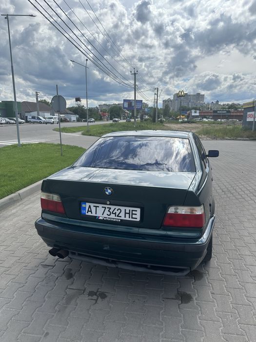 Продам бмв е36 328