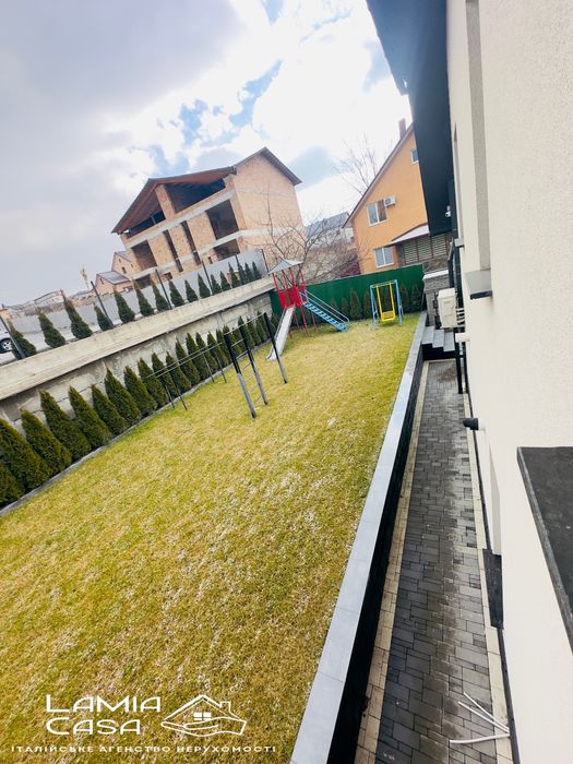 Продаж VIP будинку у престижному районі