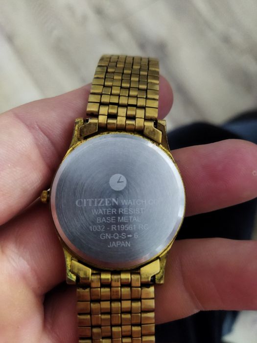 Zegarek Citizen złoty