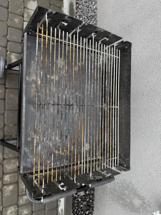 Uzywany grill weglowy 2 ruszty