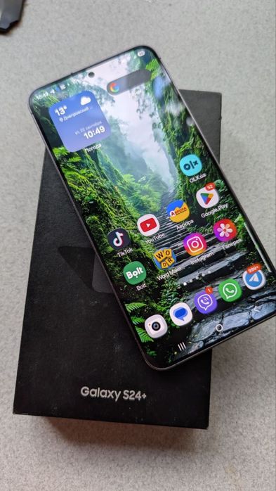 Samsung s 24 plus  12/256