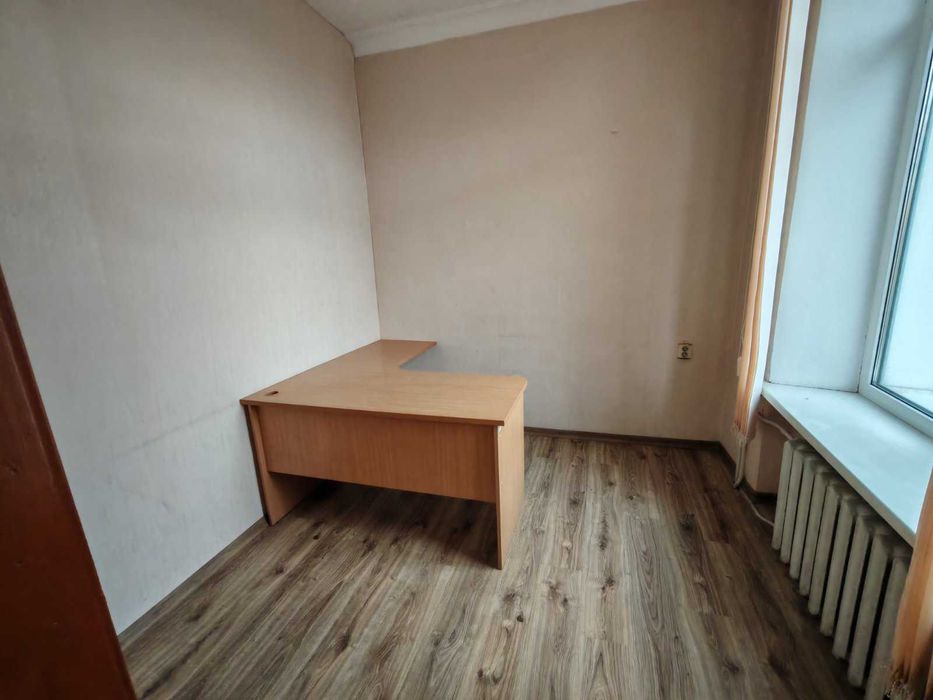 Оренда офісних приміщень Центр (3725)