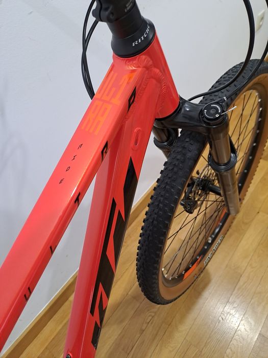 Bicicleta BTT KTM Ultra Ride 29 c/ Rockshox Recon