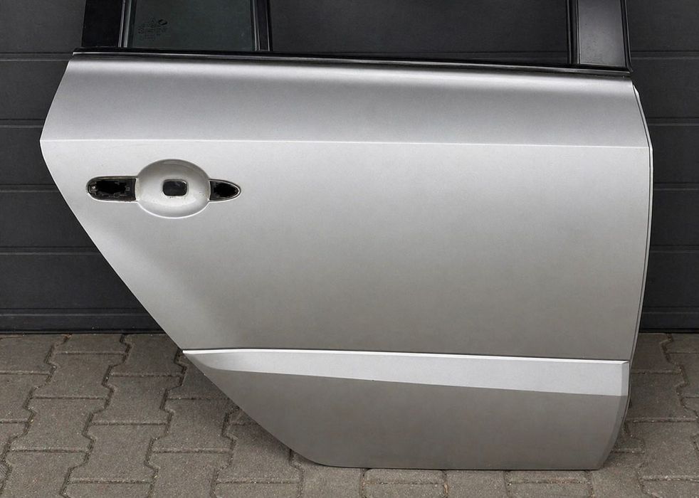 Задні праві двері Renault Koleos
