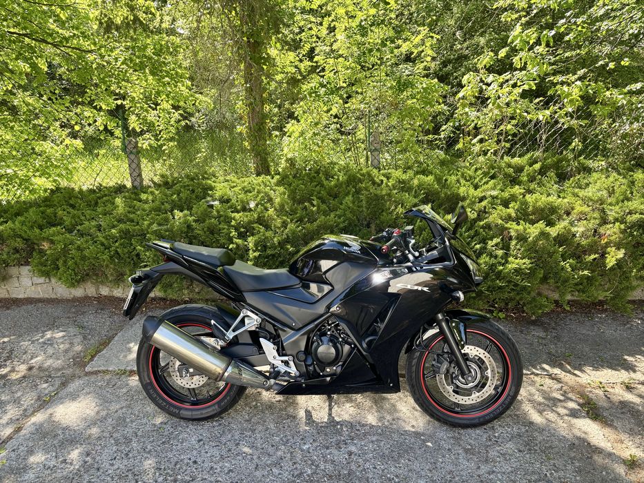 REZERWACJA  Honda CBR, 2015r po serwisie, gotowa do jazdy zarejestrowana