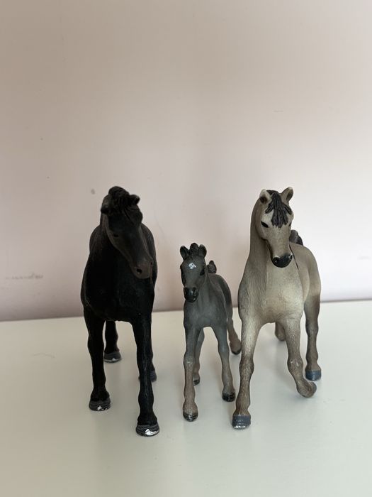 Konie schleich (dobre ceny)