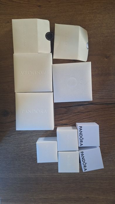 Caixas e sacos Pandora