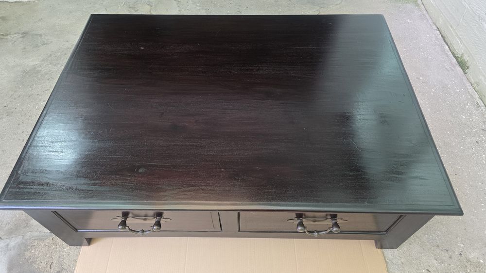 Mesa de Apoio de qualidade e alto Padrão com 4 Gavetas totalmente em Mogno Preto