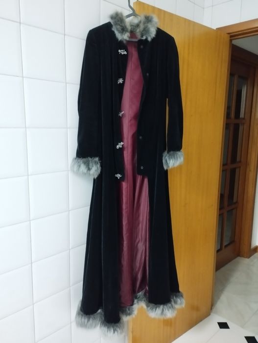 Casaco gótico muito elegante