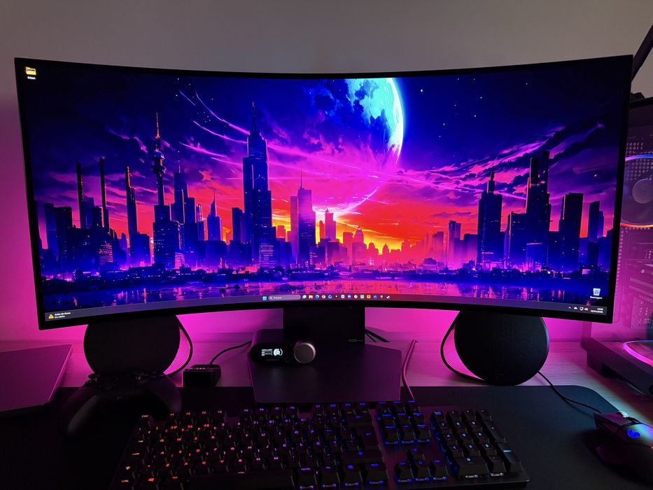 Setup gaming/LG Oled/9800X3D/RX 9070 XT/64gb RAM