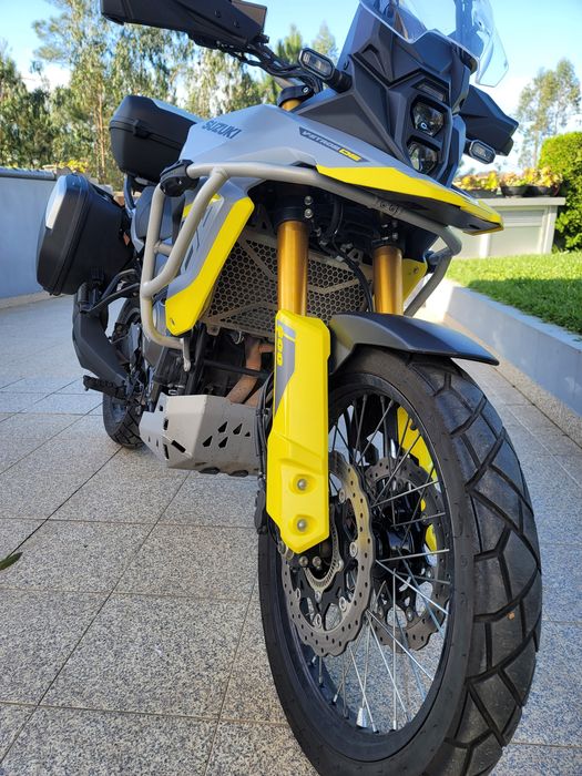 Suzuki V Strom 800DE