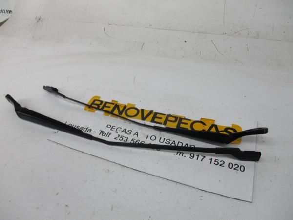 Haste / braço de escova limpa vidros frente direita PEUGEOT 3008 I (0U