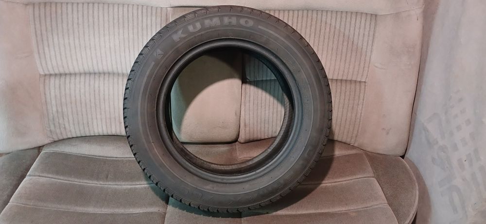 Продам резину Kumho 185/60 R14