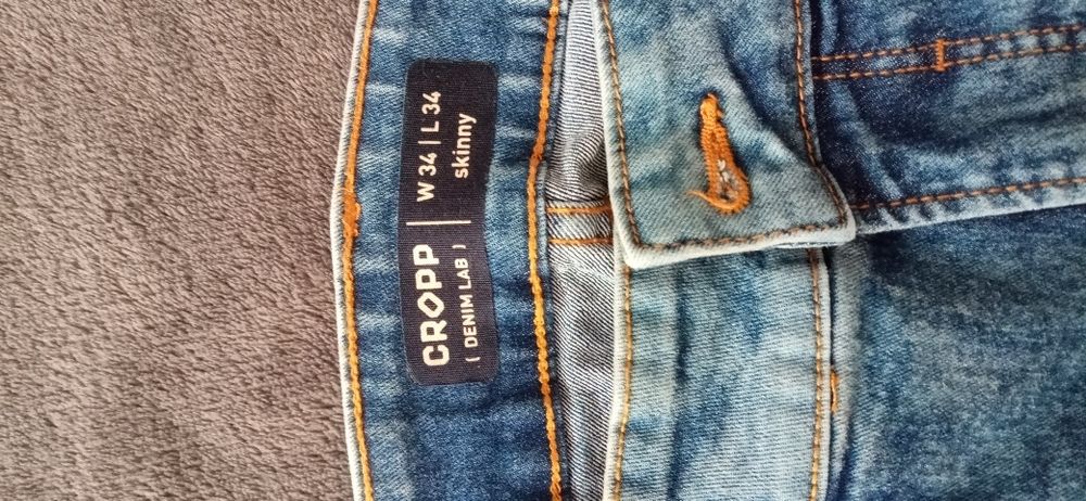 Spodnie męskie Cropp W34 L34 Skinny