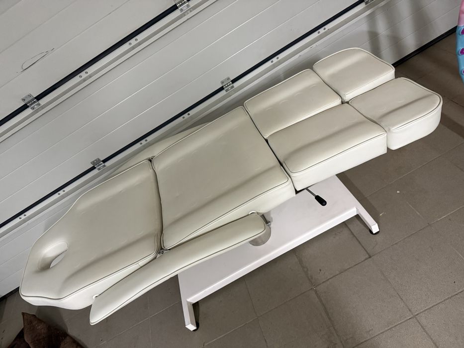 Fotel kosmetyczny łózko kosmetyczne do masazu super stan jak nowe