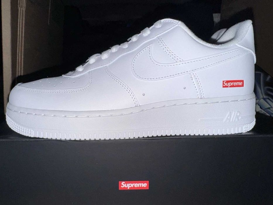 Nike Air Force 1 Low Supreme White r.41