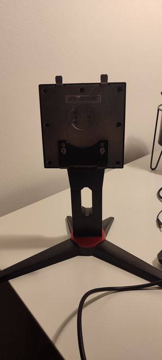 Monitor AOC 23.8" – Avariado / Para Peças