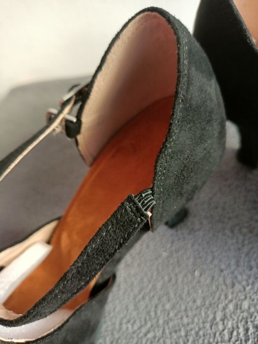 Buty taneczne zamszowe r. 34/35 (4.5)