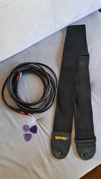 Gitara basowa Power Bass + wzmacniacz gitarowy MEGA AMP GL30B