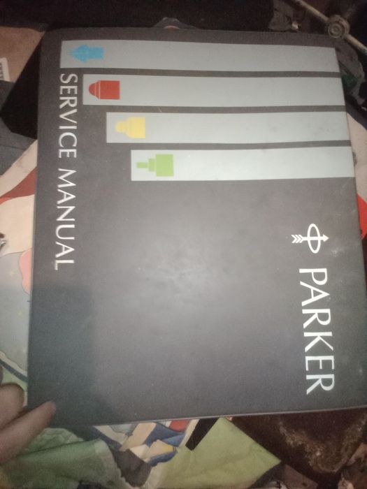 Dossier de Parker só este está as páginas na 2 foto são sssim