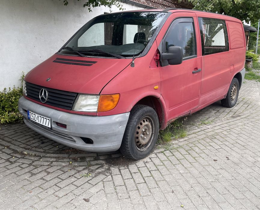 Samochód auto Mercedes Vito 2,3 D