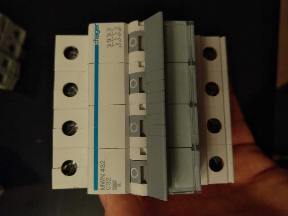 Disjuntores, Diferencial, Interruptor (Hager Efapel)