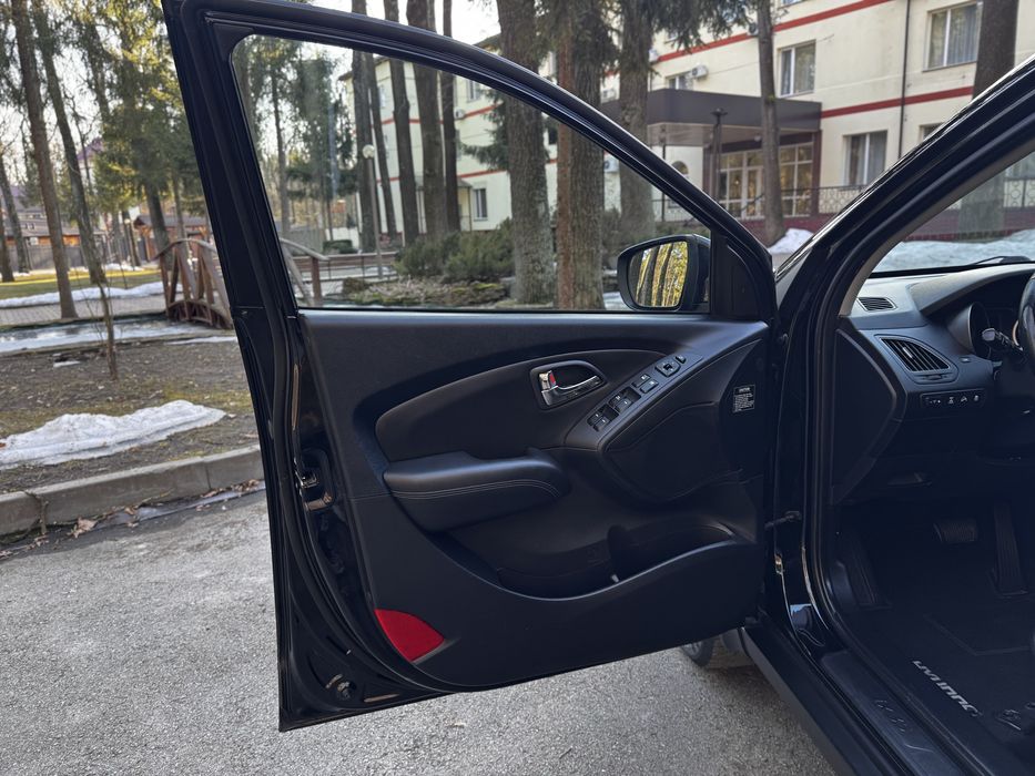 Свіжопригнаний Hyundai ix35 Автомат 2.0 дизель